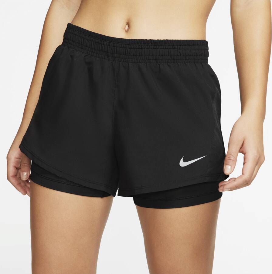 Nike 10K 2-in-1 hardloopshorts voor dames Zwart