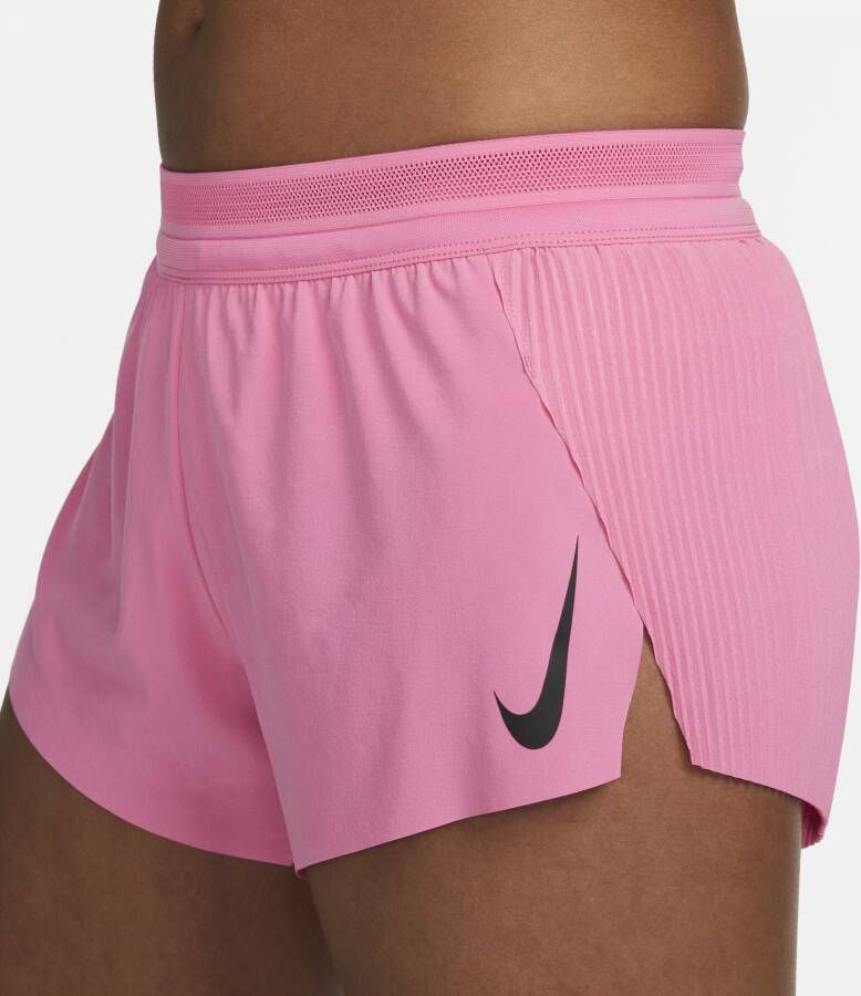 Nike AeroSwift Hardloopshorts voor dames Roze