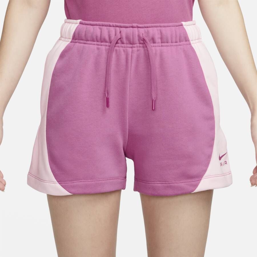 Nike Air Fleeceshorts met halfhoge taille voor dames Roze