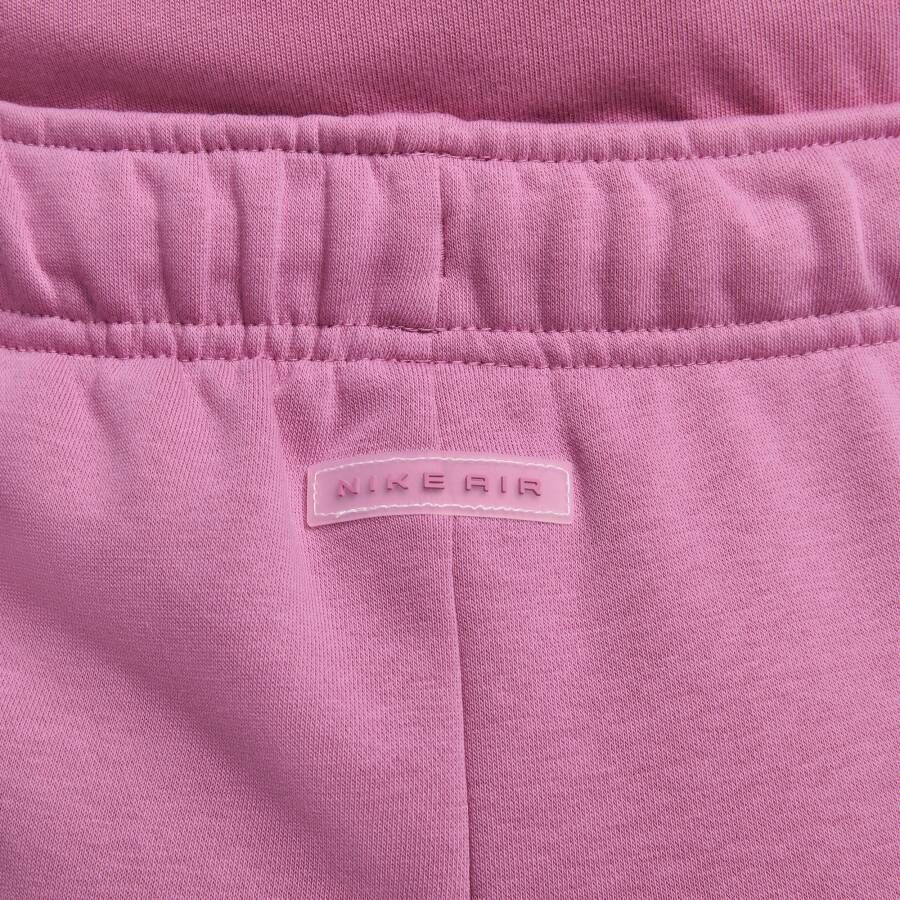 Nike Air Fleeceshorts met halfhoge taille voor dames Roze