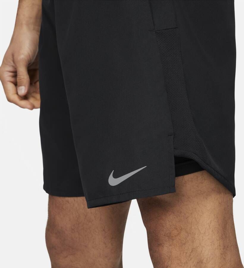 Nike Challenger 2-in-1 hardloopshorts voor heren Zwart