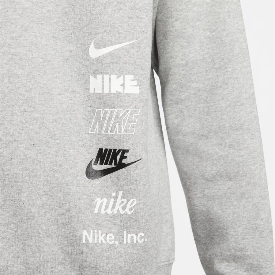 Nike Club Fleece+ Geborstelde herentop met ronde hals Grijs
