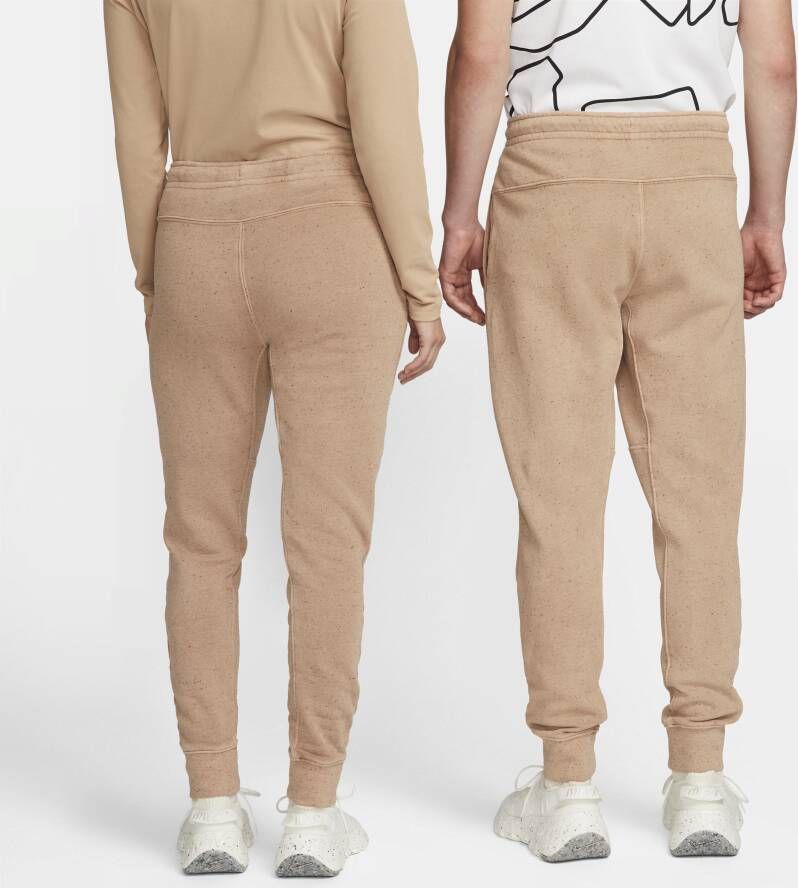 Nike Club Fleece+ Herenbroek Bruin