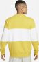 Nike Club herenshirt van sweatstof met kleurblokken en ronde hals Geel - Thumbnail 2