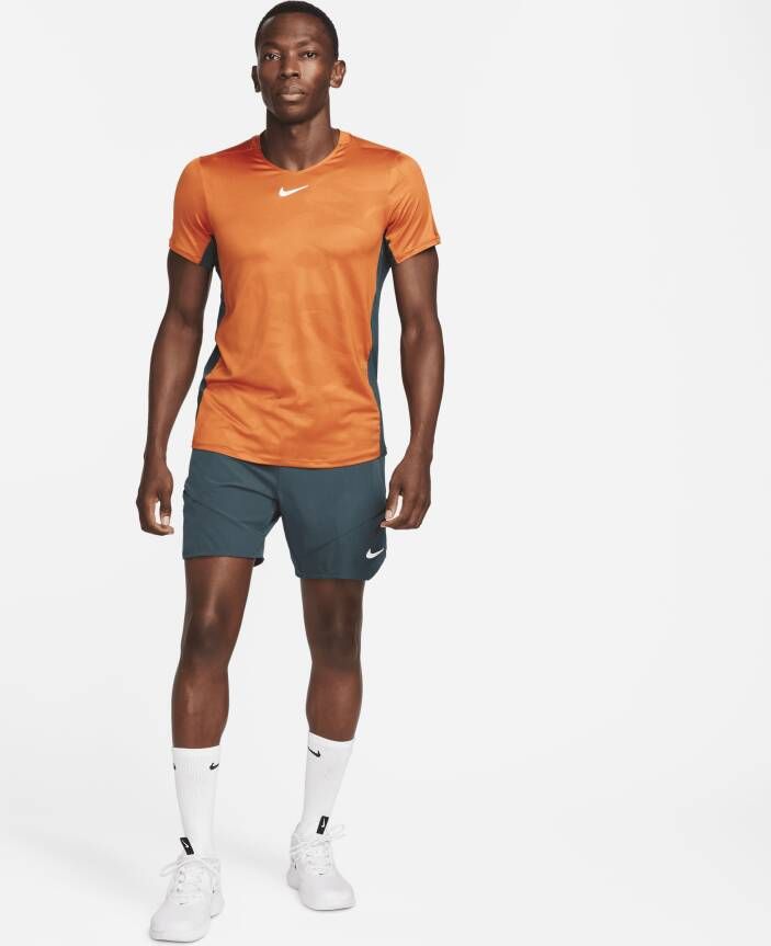 Nike Court Dri-FIT Advantage Tennistop voor heren Oranje
