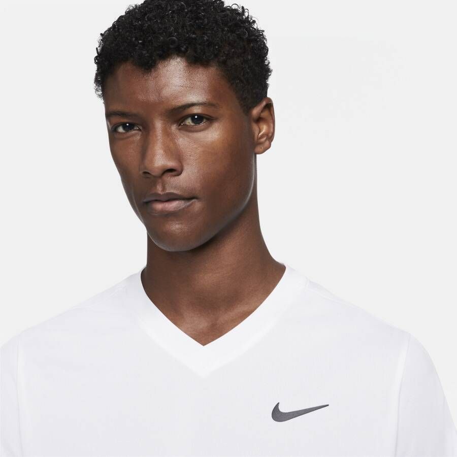Nike Court Dri-FIT Victory Tennistop voor heren Wit