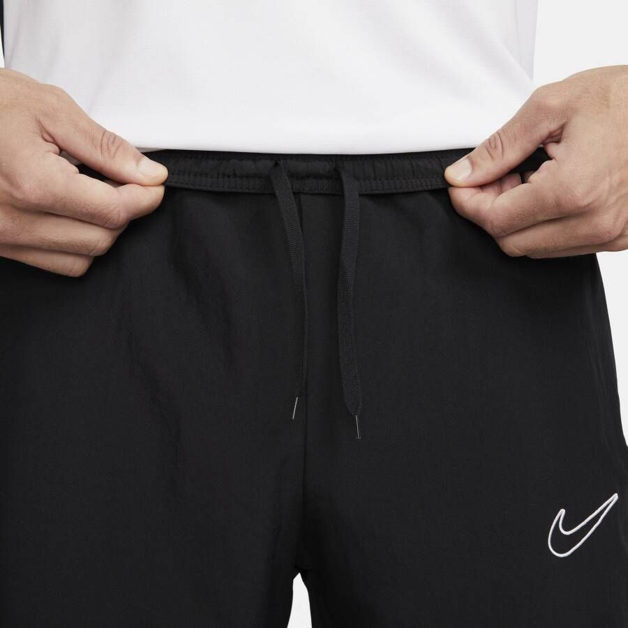 Nike Academy Dri-FIT voetbalbroek voor heren Zwart