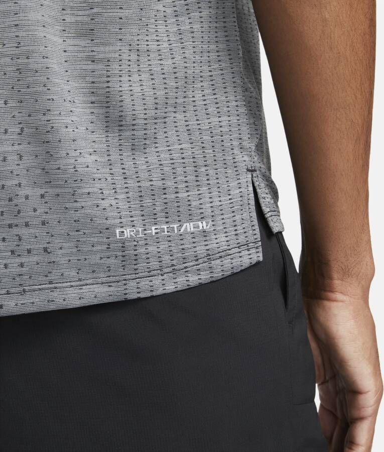 Nike TechKnit Dri-FIT ADV hardlooptop met korte mouwen voor heren Zwart