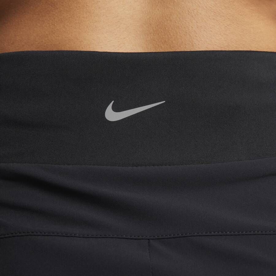 Nike Bliss Dri-FIT fitnessshorts met hoge taille en binnenbroekje voor dames (8 cm) Zwart