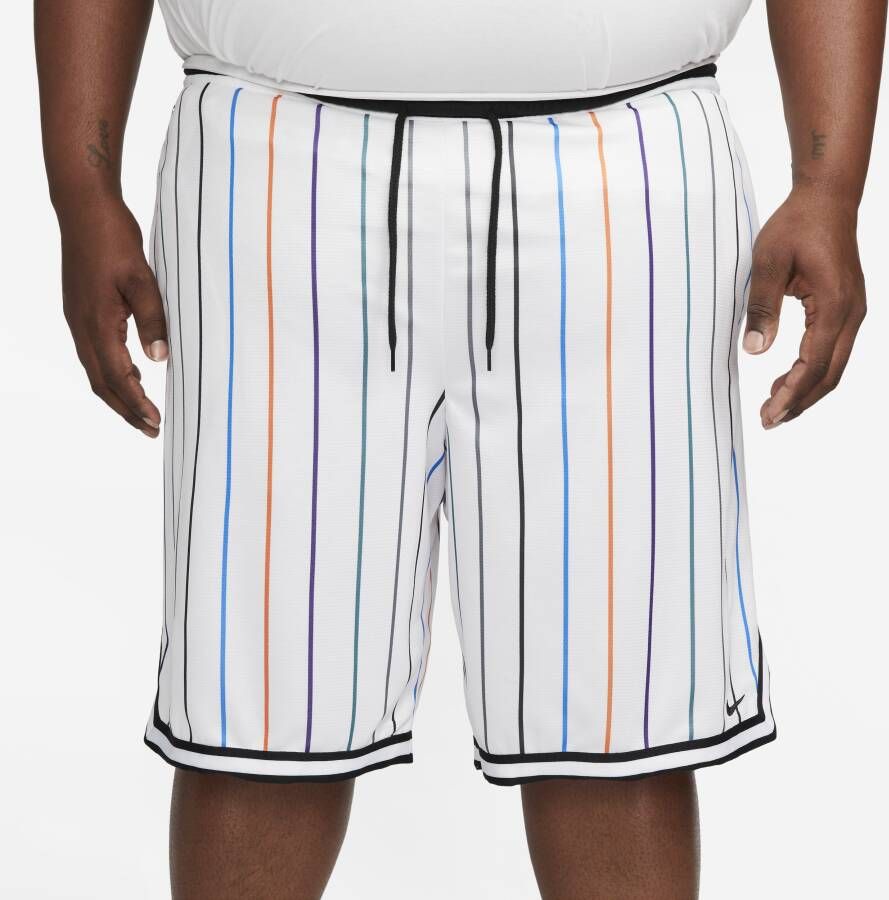 Nike Dri-FIT DNA Basketbalshorts voor heren (26 cm) Wit