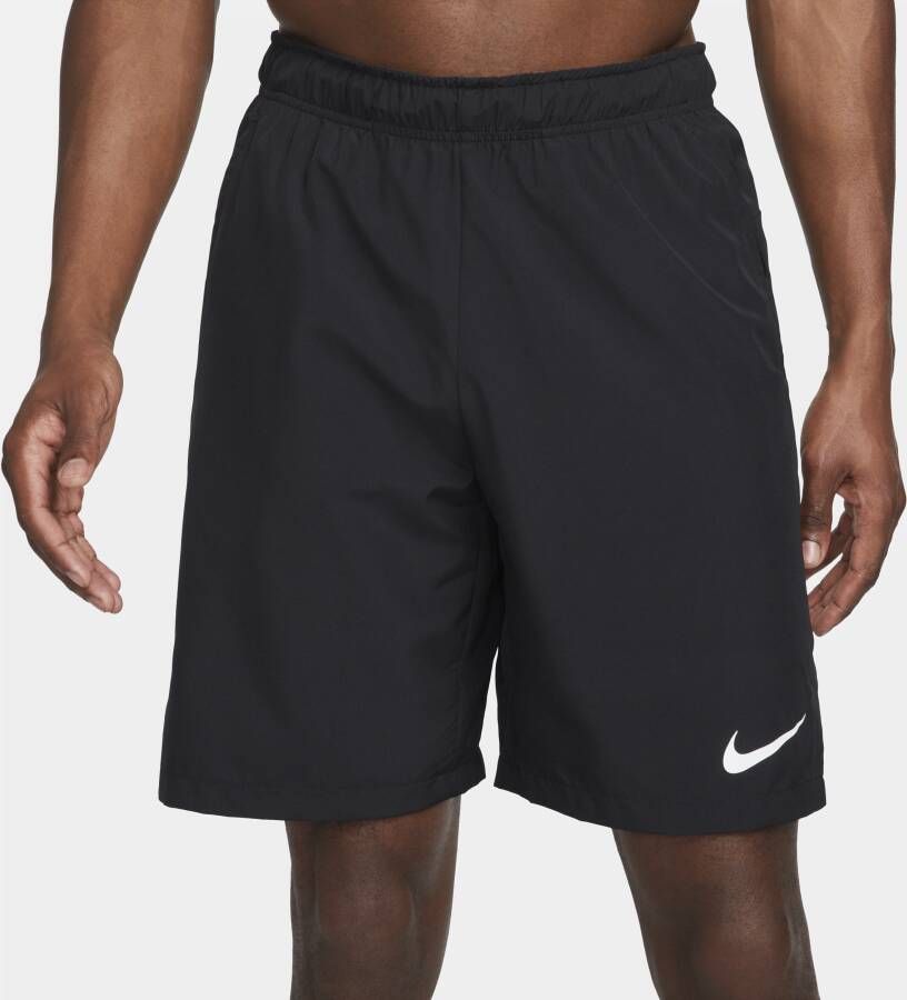 Nike Dri-FIT Geweven trainingsshorts voor heren (23 cm) Zwart