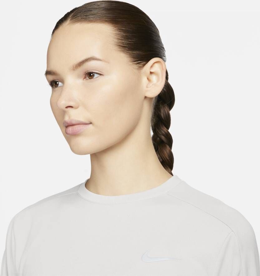 Nike Dri-FIT Hardlooptop met ronde hals voor dames Grijs