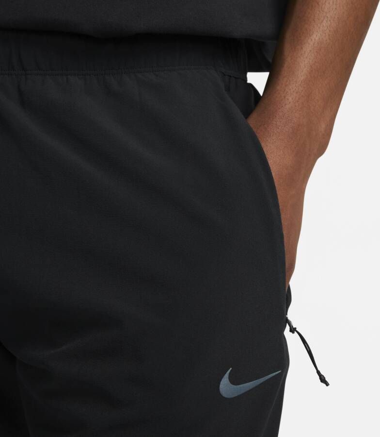 Nike Dri-FIT Running Division Phenom hardloopbroek met aansluitende pasvorm voor heren Zwart