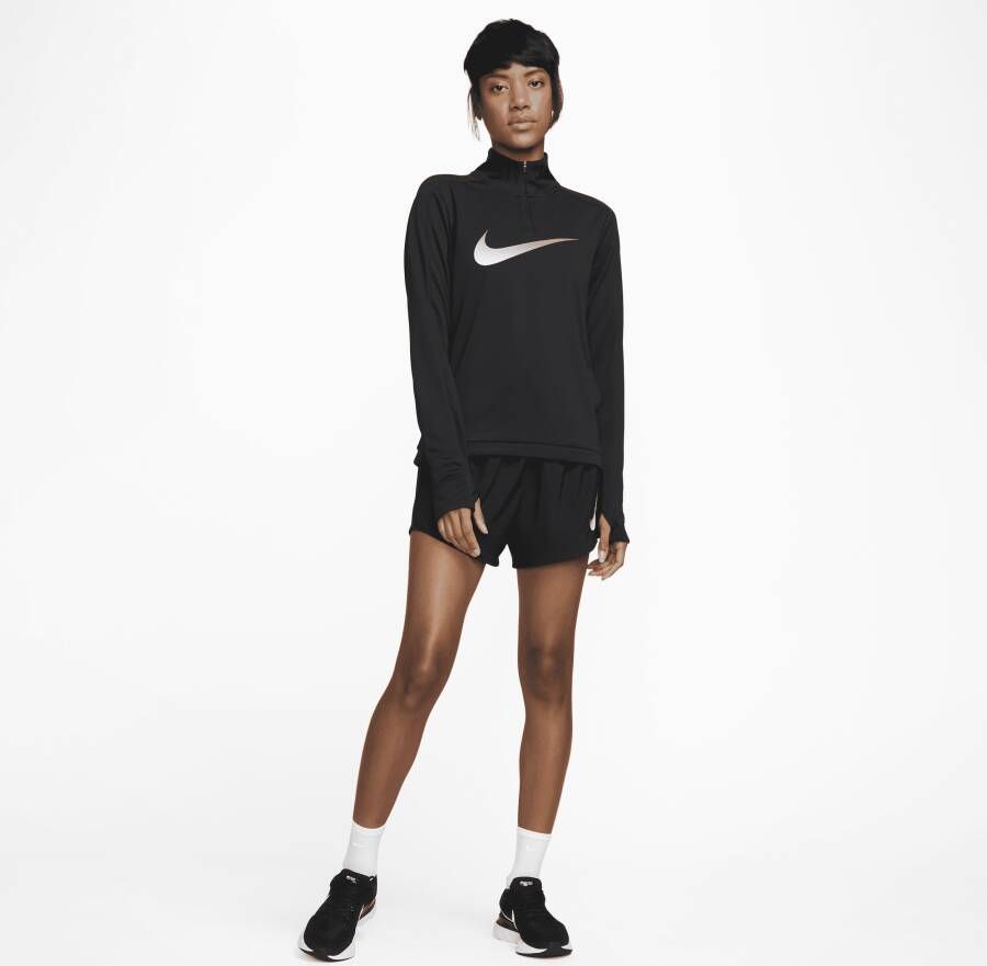 Nike Dri-FIT Swoosh Tussenlaag voor hardlopen met korte rits en lange mouwen voor dames Zwart