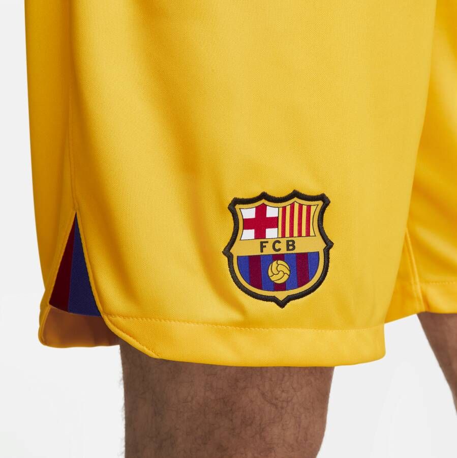 Nike FC Barcelona 2023 24 Stadium Vierde Dri-FIT voetbalshorts voor heren Geel
