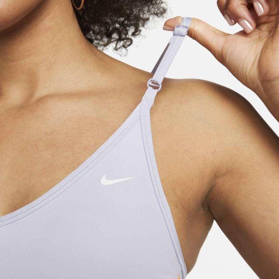Nike Indy Padded sport-bh met V-hals en lichte ondersteuning Paars