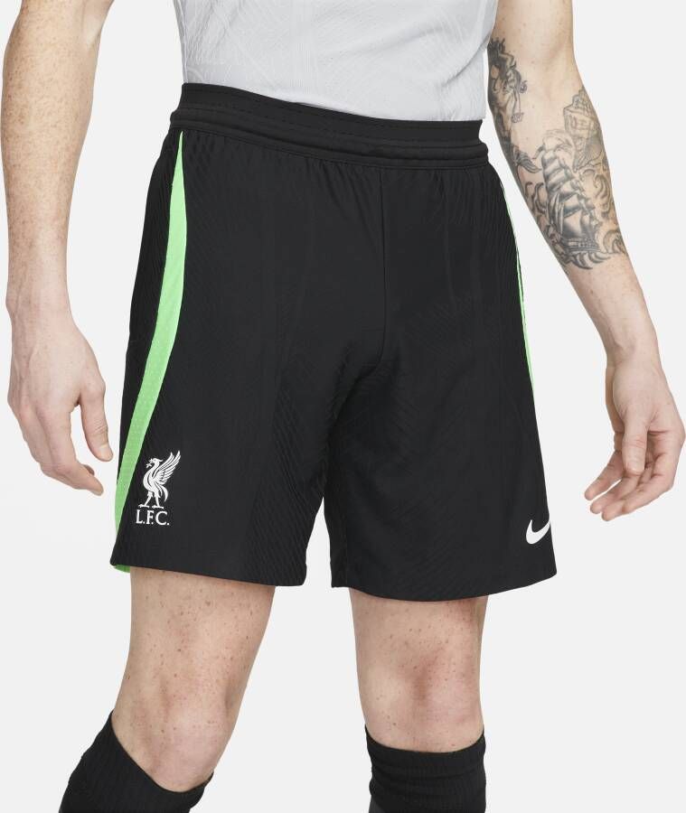 Nike Liverpool FC Strike Elite Dri-FIT ADV Knit voetbalshorts voor heren Zwart