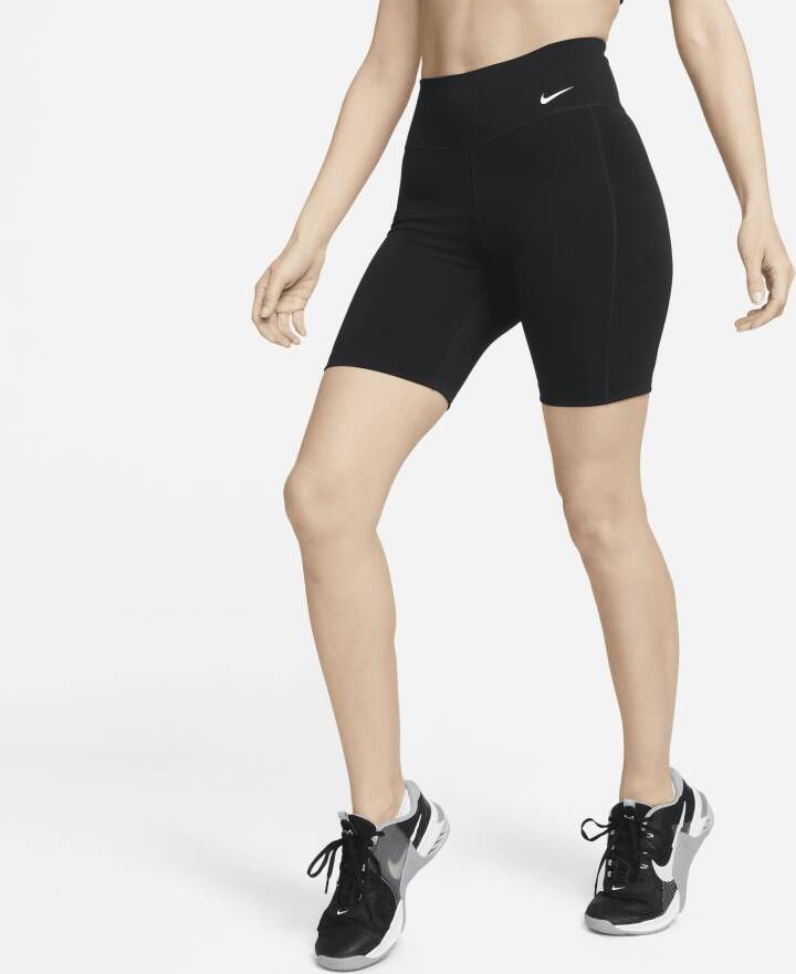 Nike One Leak Protection: Period Bikeshorts met halfhoge taille voor dames (18 cm) Zwart