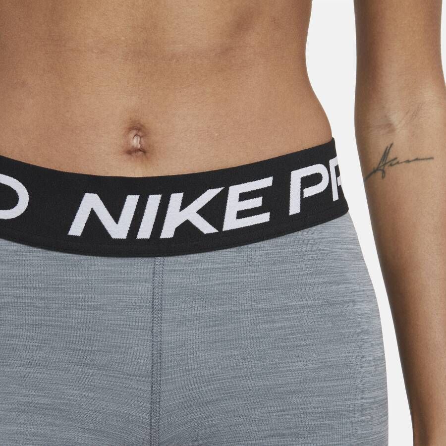 Nike Pro Damesshorts van 7 5 cm Grijs
