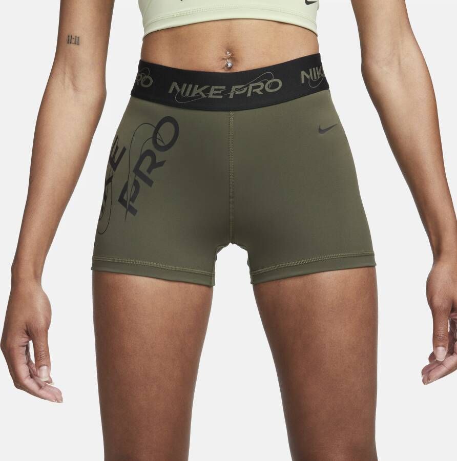 Nike Pro Shorts met halfhoge taille en graphic voor dames (8 cm) Groen