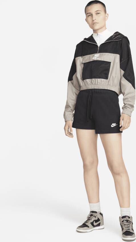 Nike Sportswear Club Fleece Damesshorts met halfhoge taille Zwart