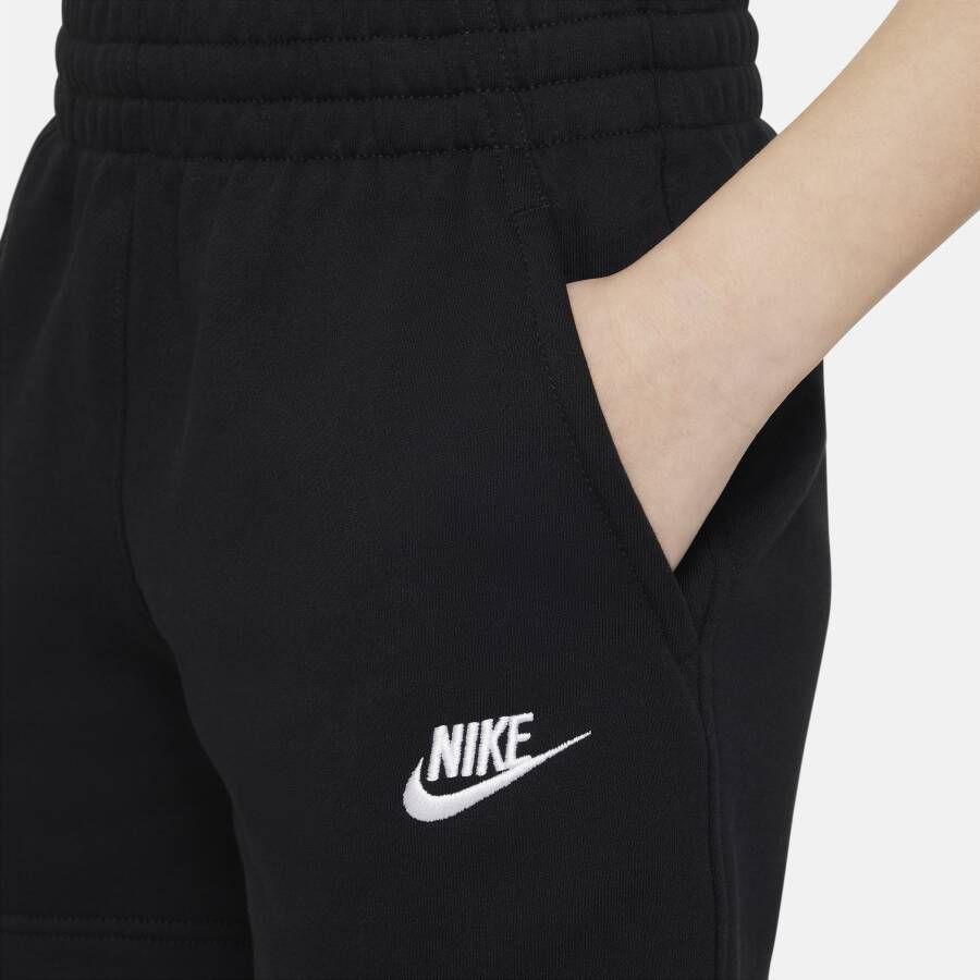 Nike Sportswear Club Fleece meisjesshorts van sweatstof (13 cm) Zwart