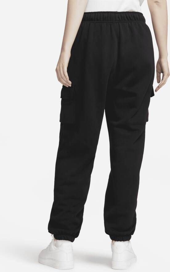 Nike Sportswear Club Fleece Oversized cargo trainingsbroek met halfhoge taille voor dames Zwart