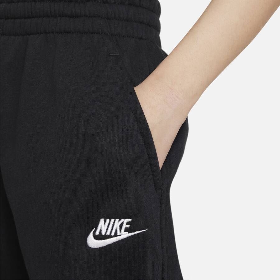 Nike Sportswear Club Fleece ruimvallende meisjesbroek Zwart