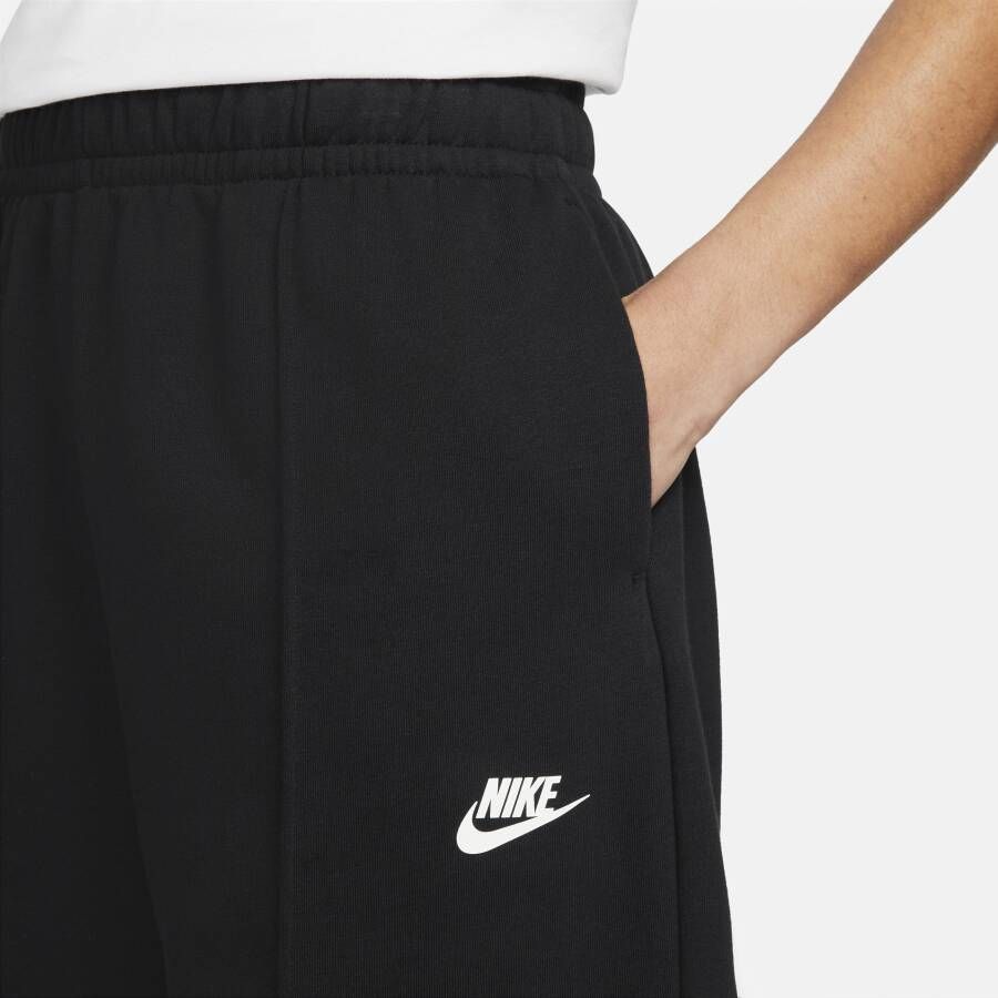 Nike Sportswear Dansshorts van fleece met hoge taille voor dames Zwart