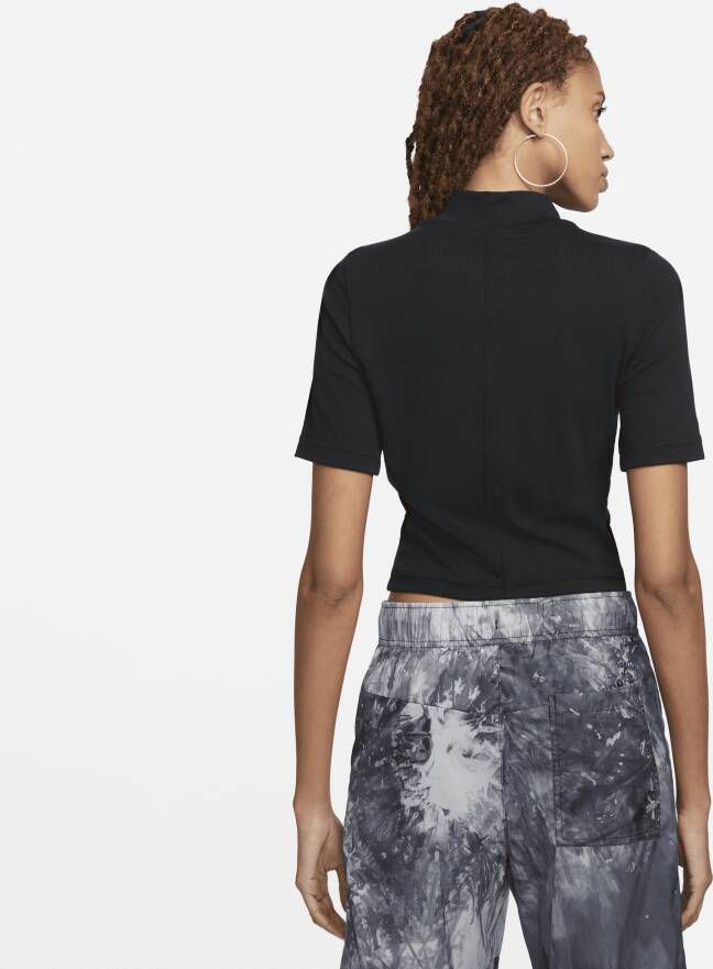 Nike Sportswear Essentials geribde damestop met hoge kraag en korte mouwen Zwart