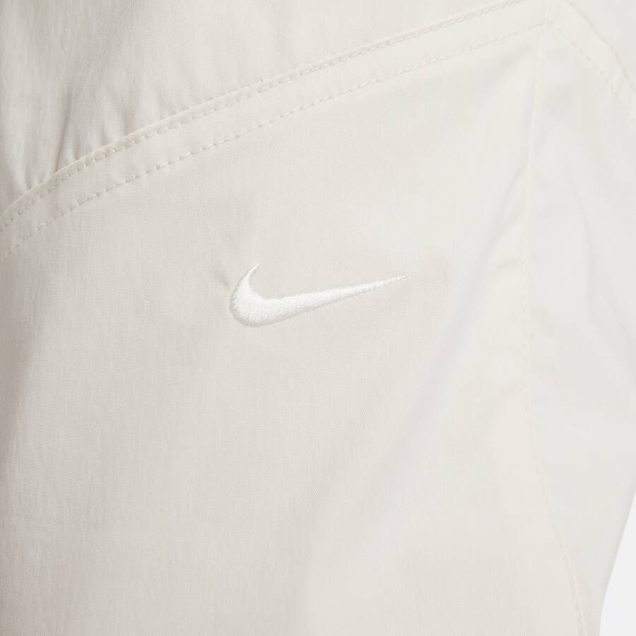 Nike Sportswear Essentials geweven damesbroek met hoge taille Bruin - Foto 4