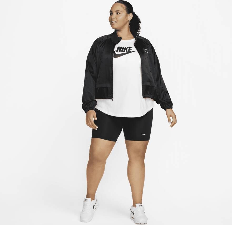 Nike Sportswear Essentials T-shirt met logo voor dames (Plus Size) Wit