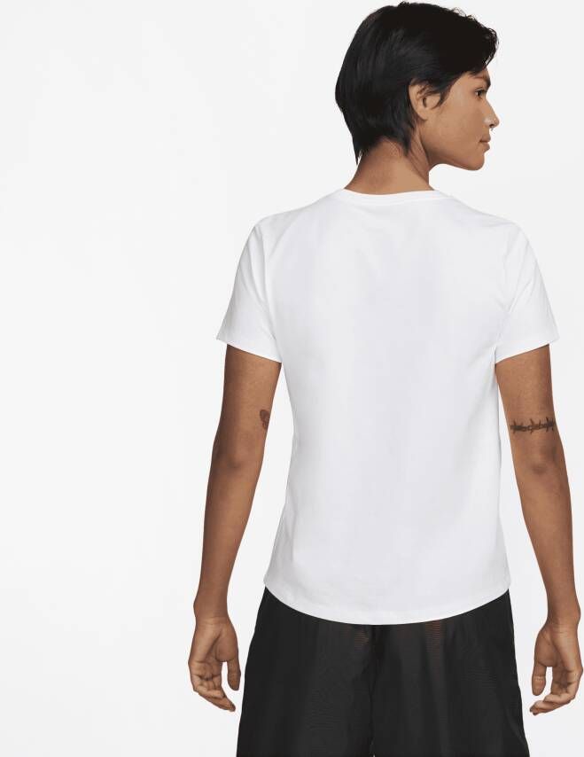 Nike Sportswear Essentials T-shirt met logo voor dames Wit