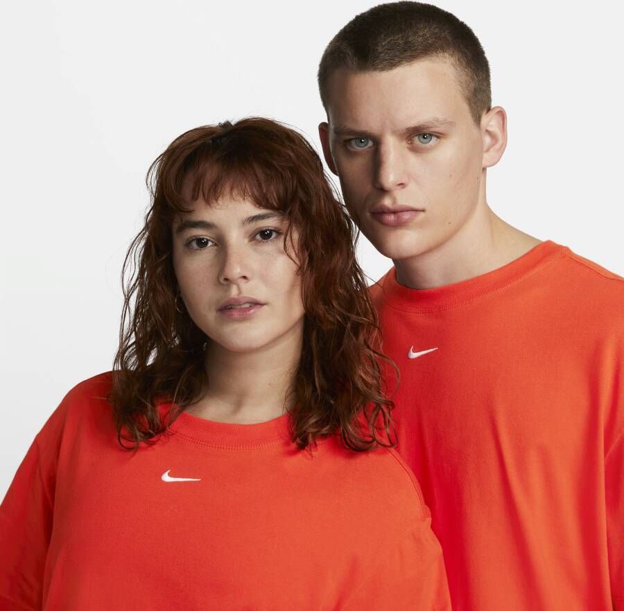 Nike Sportswear Essentials T-shirt voor dames Rood