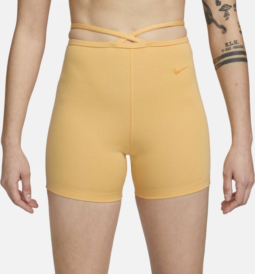Nike Sportswear Everyday Modern Bikershorts met hoge taille voor dames Bruin