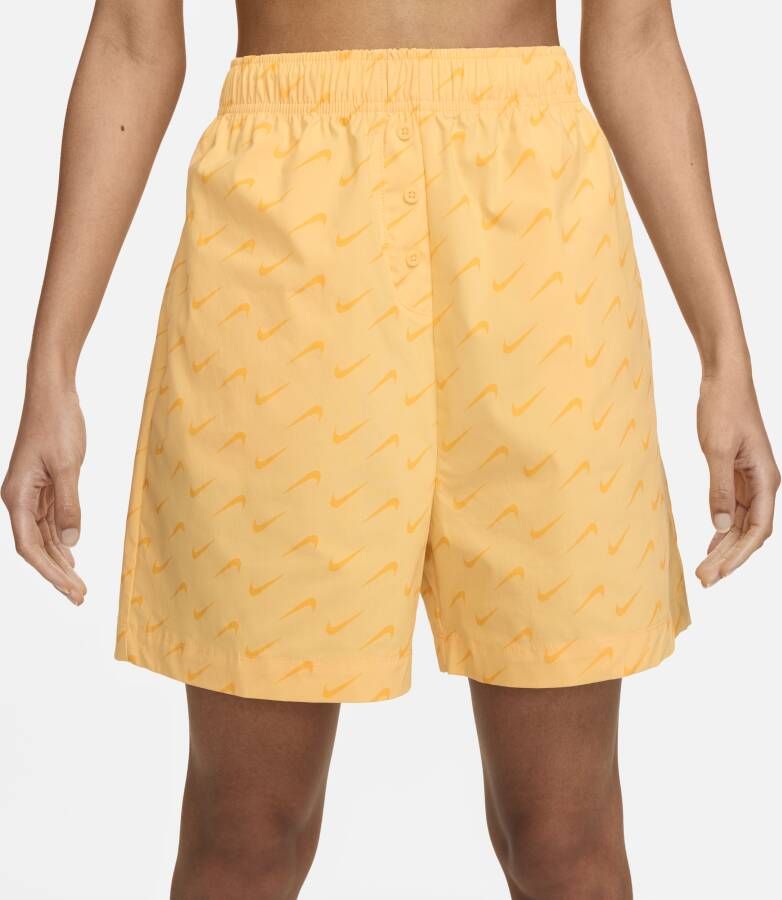 Nike Sportswear Everyday Modern Geweven damesshorts met hoge taille Bruin