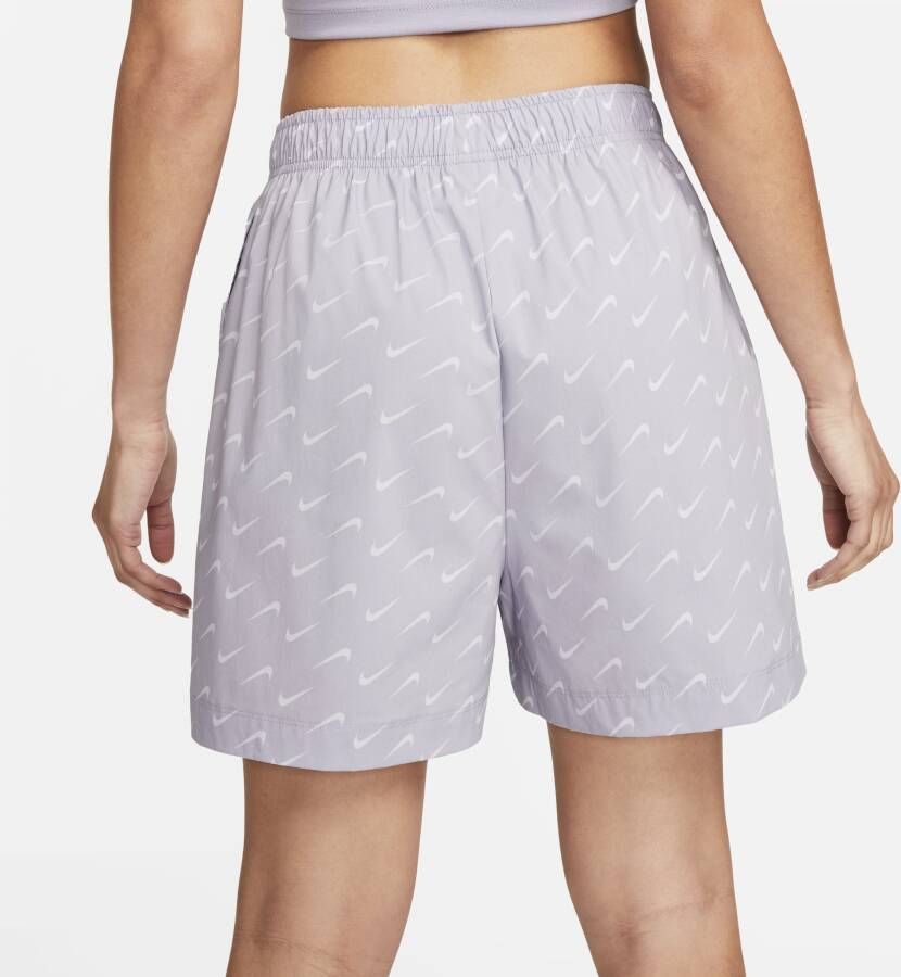 Nike Sportswear Everyday Modern Geweven damesshorts met hoge taille Paars
