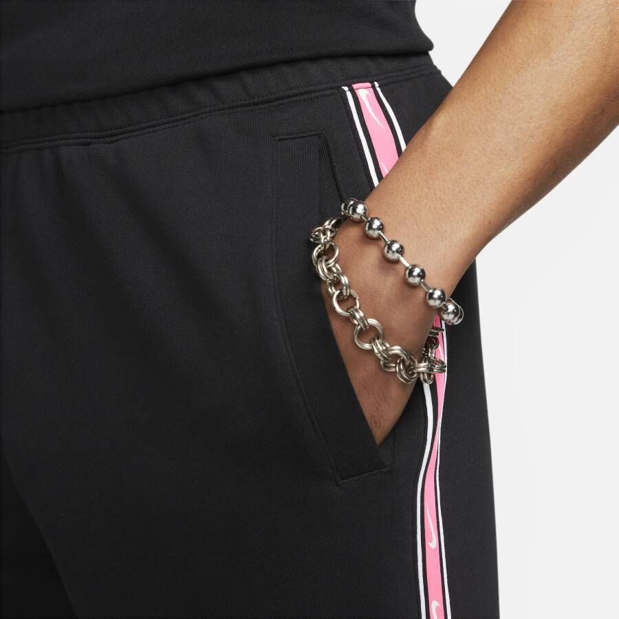 Nike Sportswear herenshorts van sweatstof met herhaald patroon Zwart - Foto 5