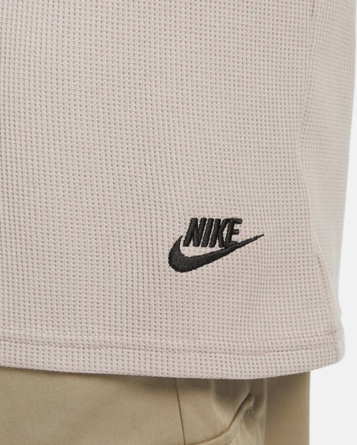Nike Sportswear Praktisch sportshirt met lange mouwen voor heren Bruin