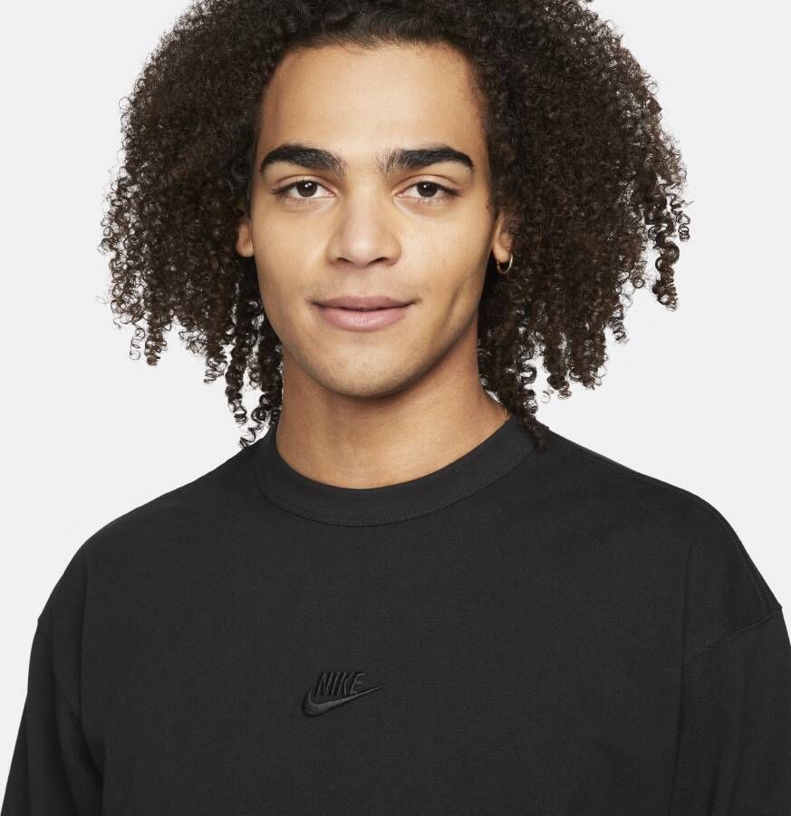 Nike Sportswear Premium Essentials T-shirt met lange mouwen voor heren Zwart