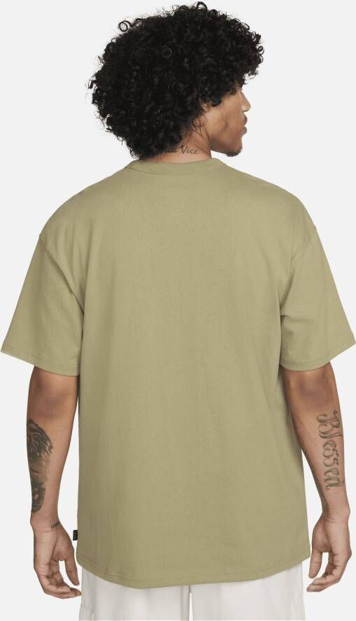 Nike Sportswear Premium Essentials T-shirt voor heren Bruin