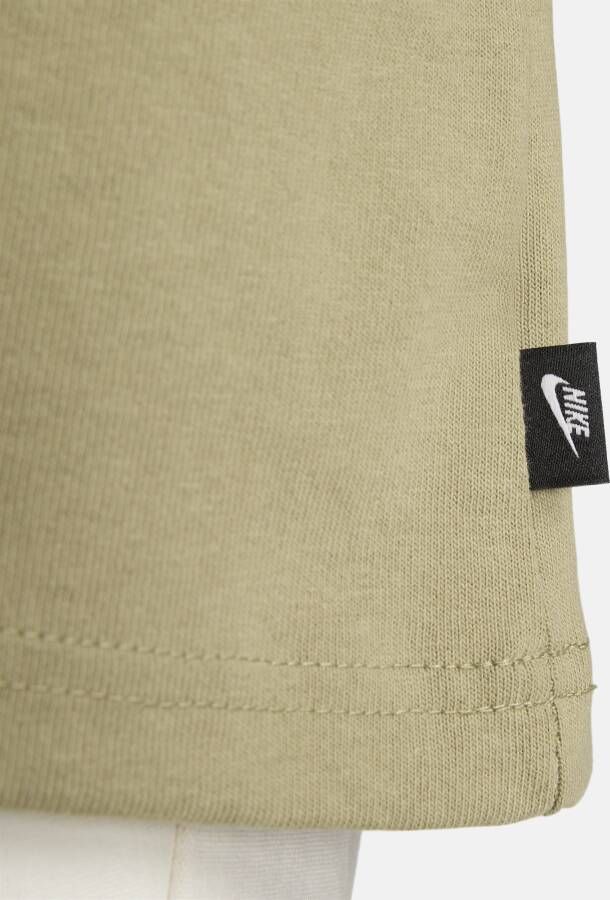 Nike Sportswear Premium Essentials T-shirt voor heren Bruin