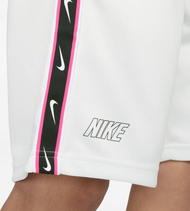 Nike Sportswear Repeat Herenshorts Wit