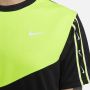 Nike Sportswear Repeat T-shirt T-shirts Kleding black volt white maat: L beschikbare maaten:S M L XL - Thumbnail 4