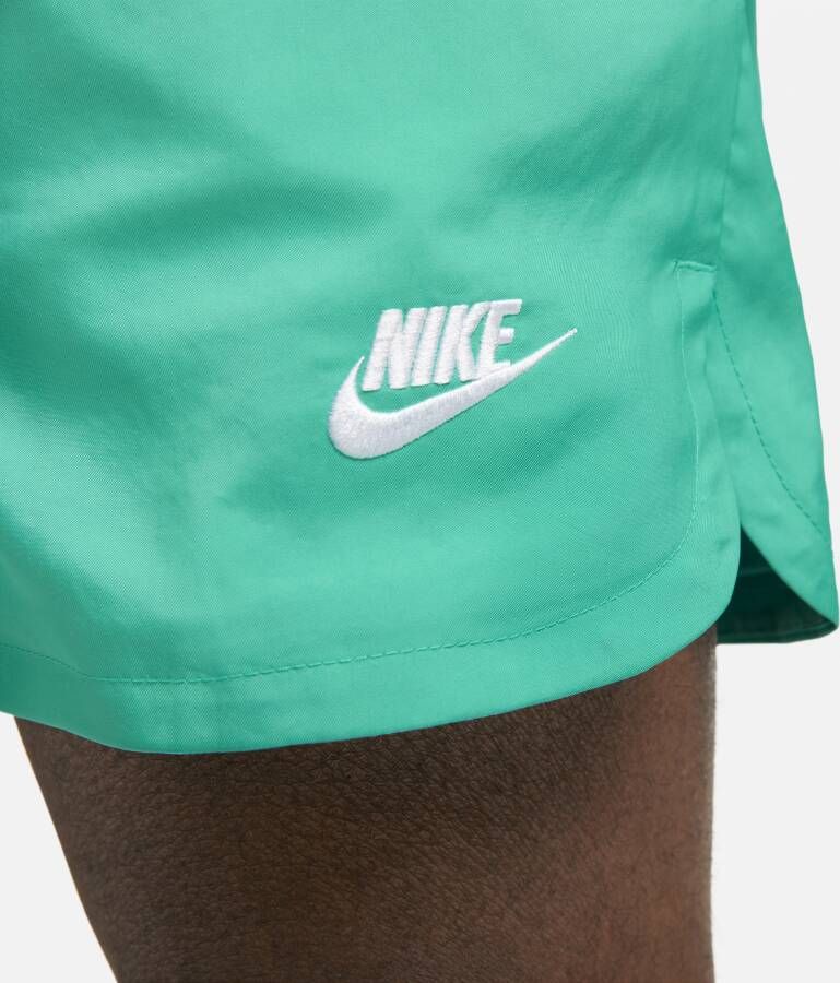 Nike Sportswear Sport Essentials Geweven flowshorts met voering voor heren Groen