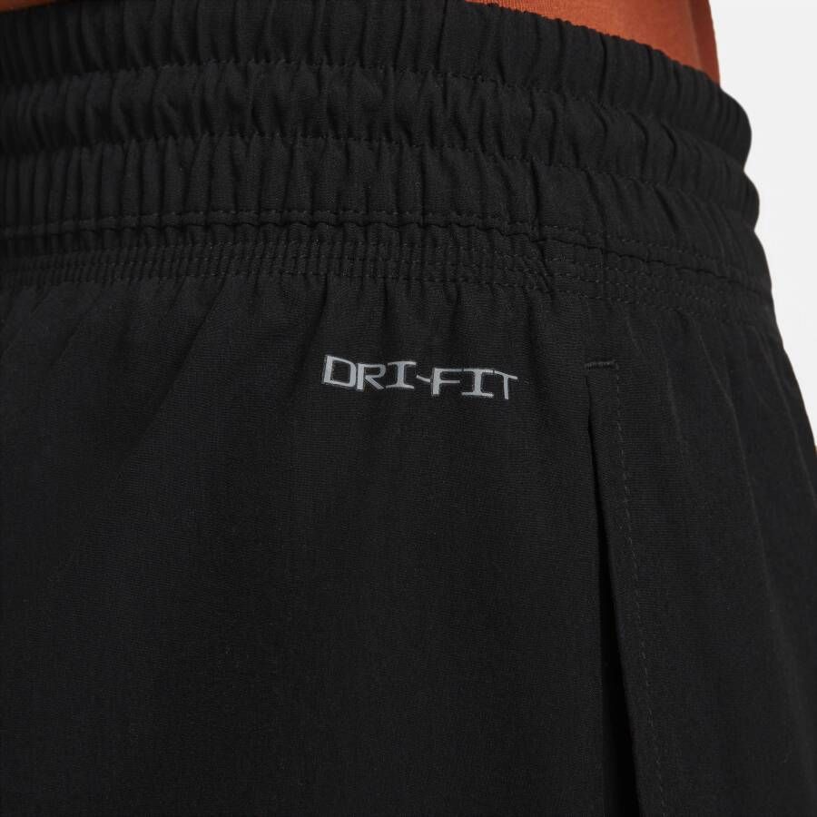 Nike Sportswear Sports Utility Geweven cargobroek voor dames Zwart
