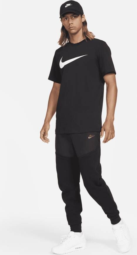 Nike Sportswear Swoosh T-shirt voor heren Zwart
