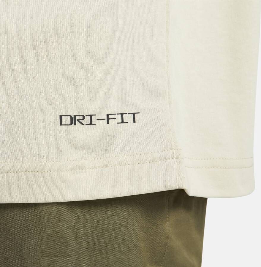 Nike Sportswear T-shirt voor heren Bruin