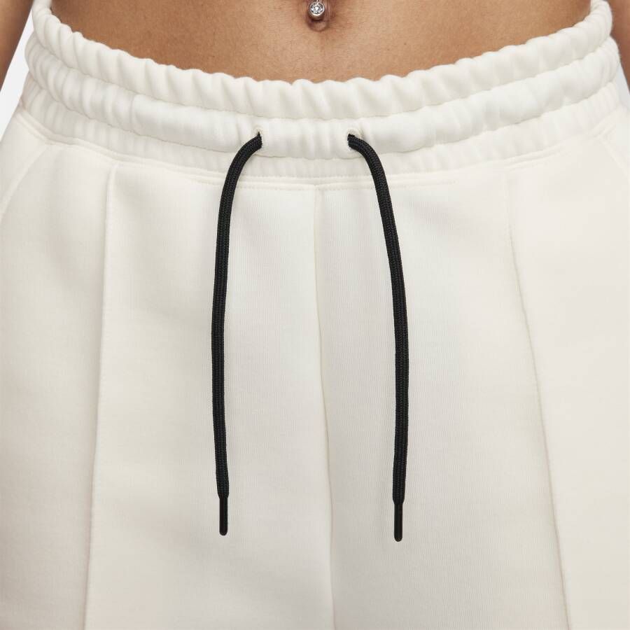 Nike Sportswear Tech Fleece Joggingbroek met halfhoge taille voor dames Bruin - Foto 4