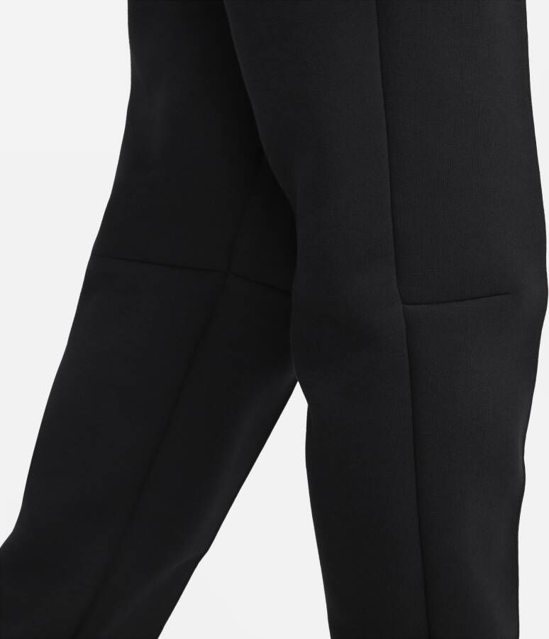 Nike Sportswear Tech Fleece Joggingbroek met halfhoge taille voor dames Zwart